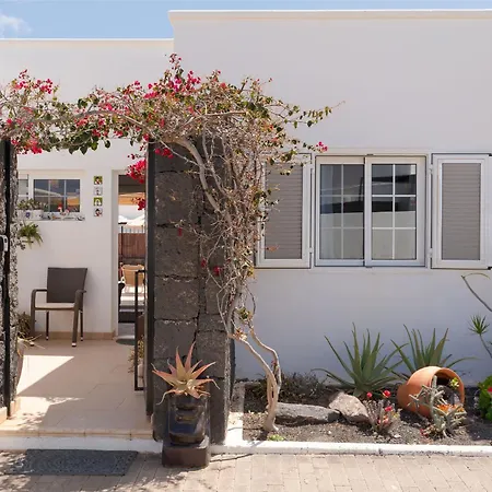 Mariposa Villa