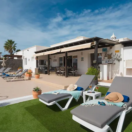 Mariposa Villa Playa Blanca (Lanzarote)